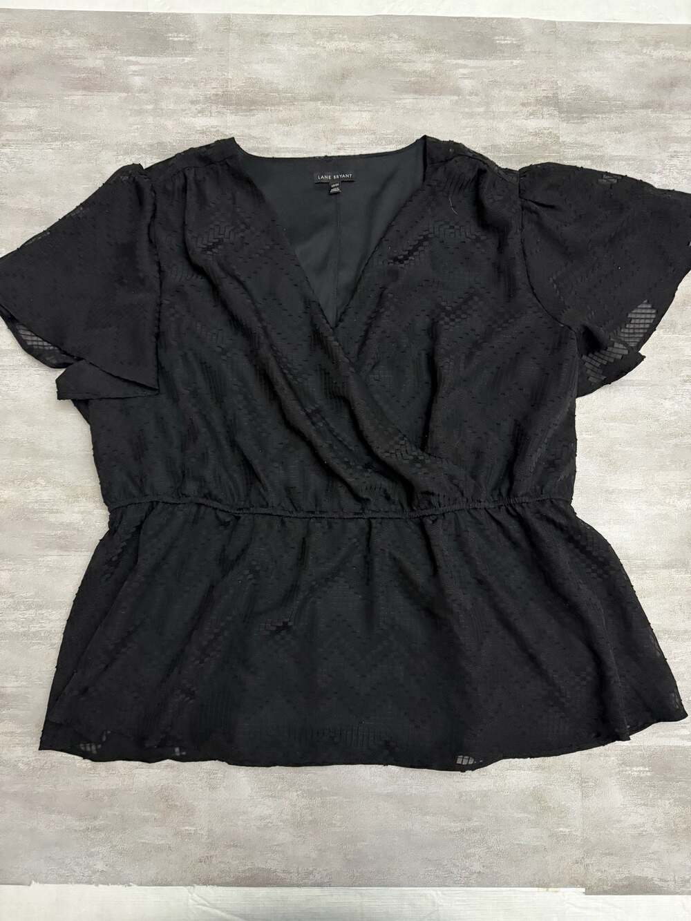 Lane Bryant Black Textured Flutter Sleeve Surplice Peplum Top Plus Size 22/24‎